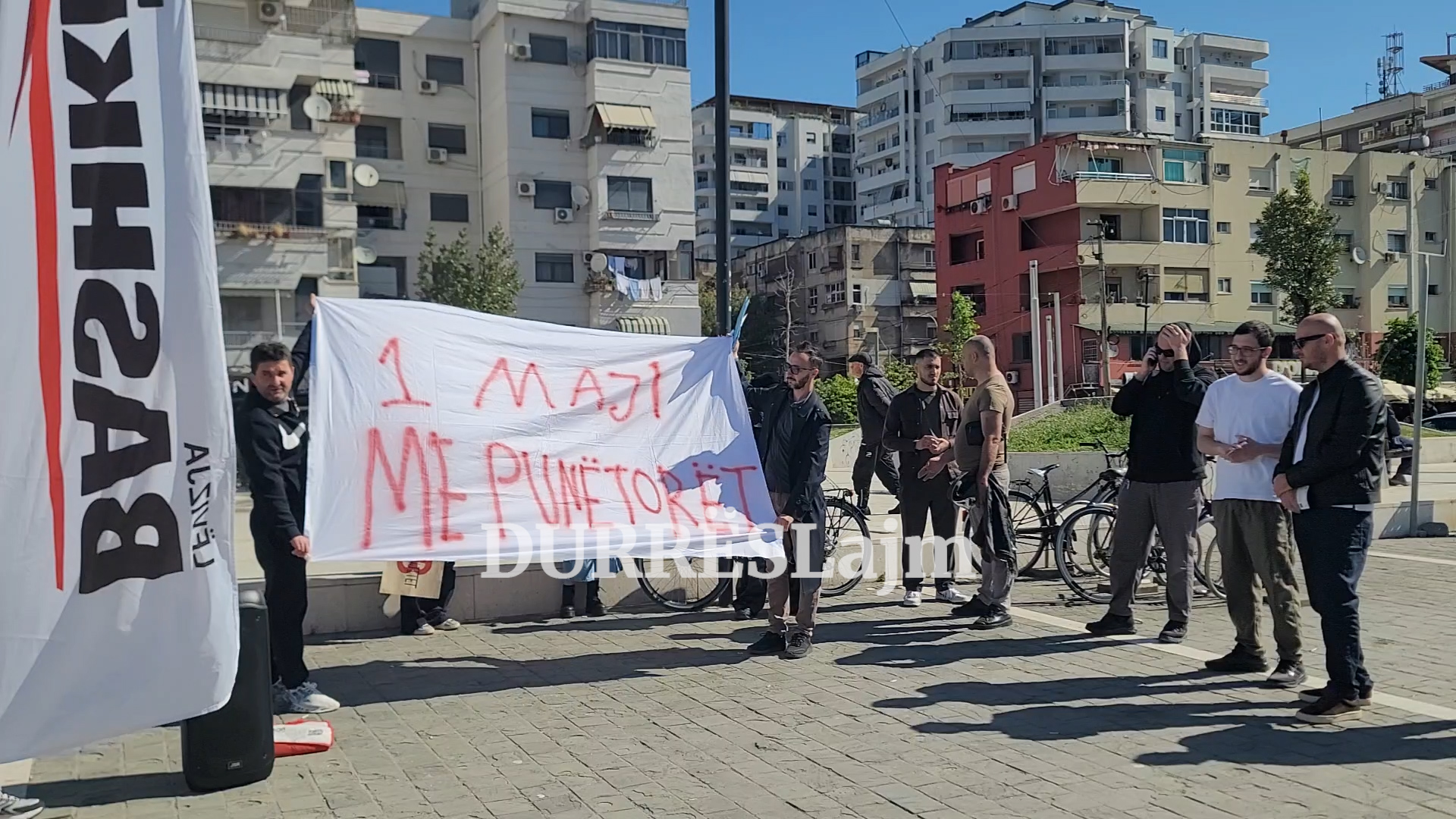 1 Maji në Durrës/ Lëvizja Bashkë tubim për të drejtat e punëtorëve (VIDEO)
