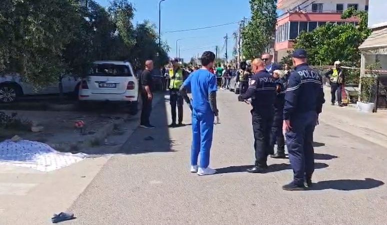 Policia reagon për tragjedinë në Durrës: Shoferi rezultoi i dehur. Më herët i është pezulluar patenta, gjoba për shpejtësi