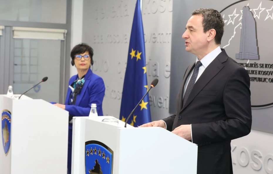 “Serbia duhet të japë llogari për sulmet”, Kurti-Marta Kos: Nuk kërkojmë rrugë të shkurtra apo derë të pasme, por një proces me meritë për në BE