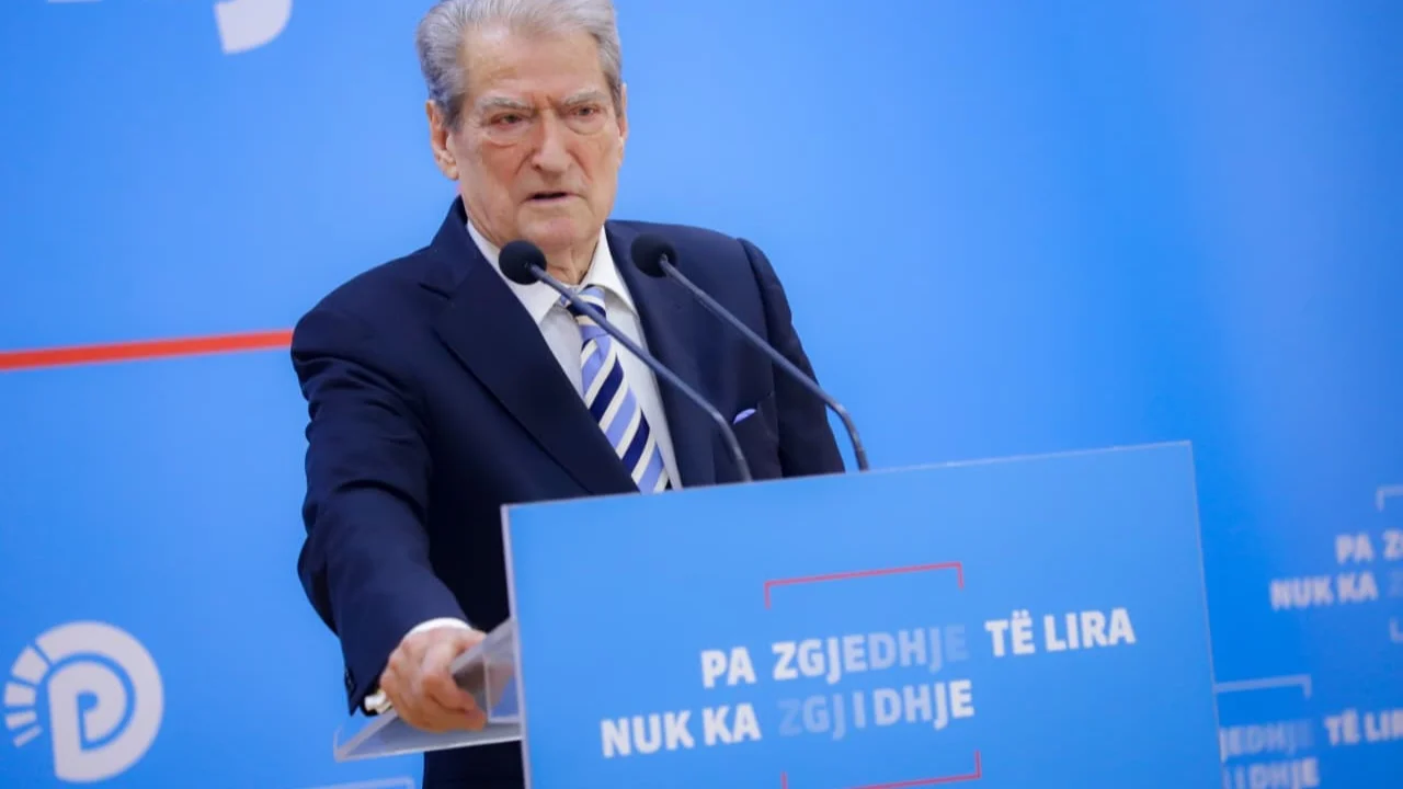 U akuzuan për shpifje/ Gjykata e Posaçme shpall të pafajshëm Berishën, Nokën, Boçin dhe Palokën
