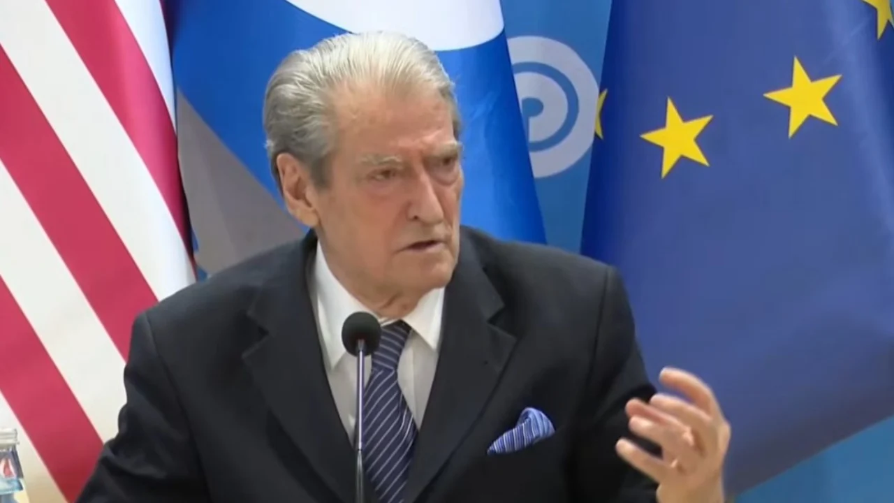 “66 vite zero marrëdhënie?”/ Akuza e re e Berishës: Rama po fsheh gjurmët e axhendës pro-ruse dhe lidhjes me Vuçiçin