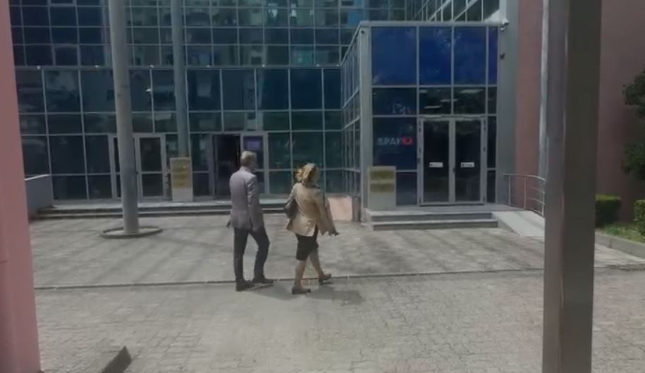 Dosja e kryebashkiakut Veliaj dhe të tjerëve, ish-deputetja socialiste Klotilda Bushka paraqitet në SPAK!