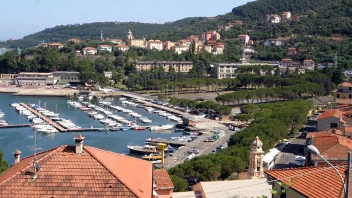 EMRI/ E rëndë në Itali, i riu shqiptar humb jetën duke notuar në det! Pas disa javësh festonte ditëlindjen