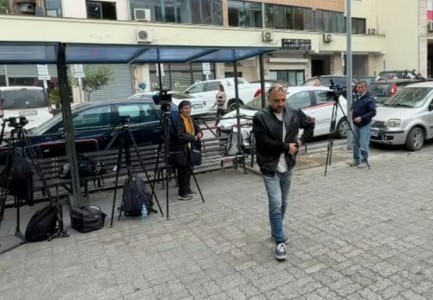 Sipërmarrësi Endri Meksi paraqitet në Prokurorinë e Posaçme