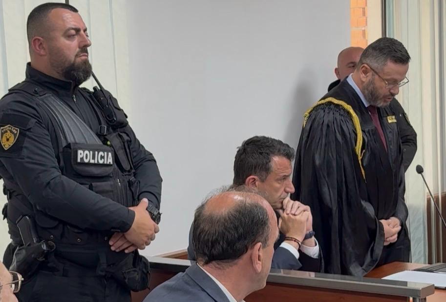 Erion Veliaj bën rekurs në Gjykatën e Lartë, kërkon zëvendësimin e masës së sigurisë “arrest në burg”
