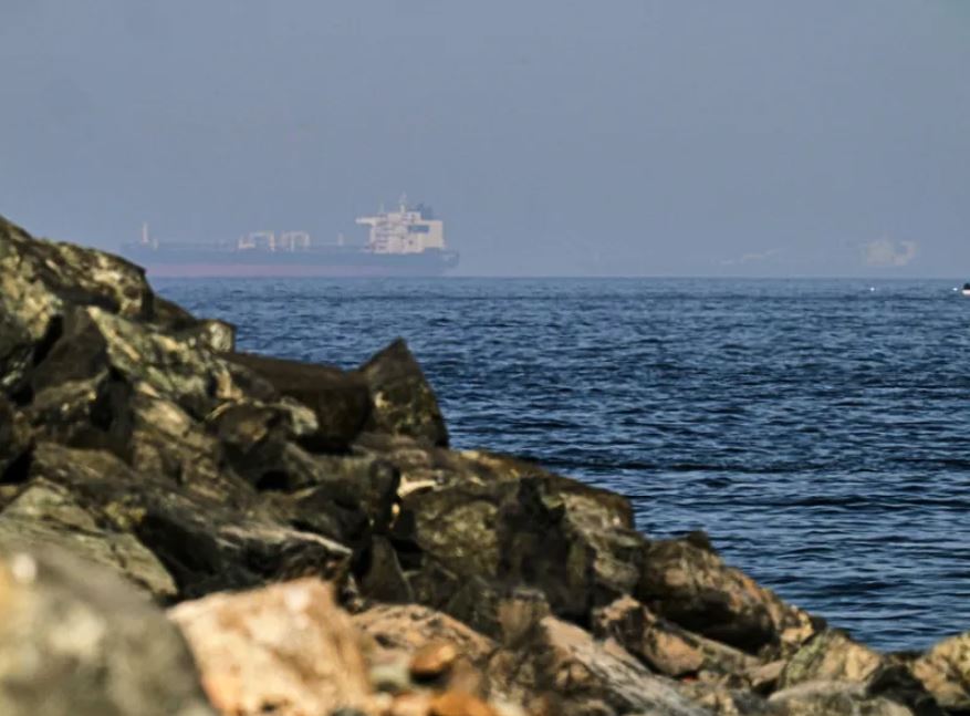 OKB paralajmëron: Krizë globale ushqimore nëse Ngushtica e Hormuzit nuk hapet