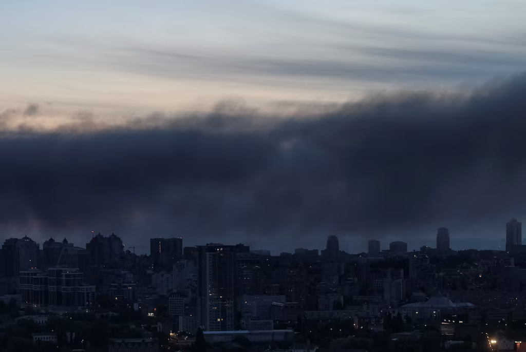 Rusia godet pa mëshirë, qindra dronë dhe raketa bien mbi Ukrainë