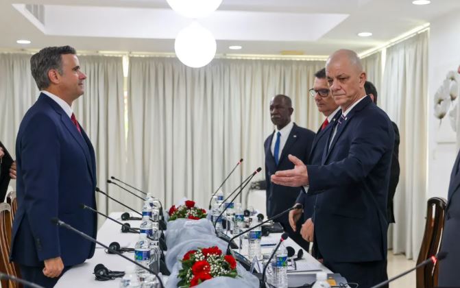 Shefi i CIA-s viziton Kubën në kulmin e krizës energjetike, diskutohet edhe për ndryshime themelore!