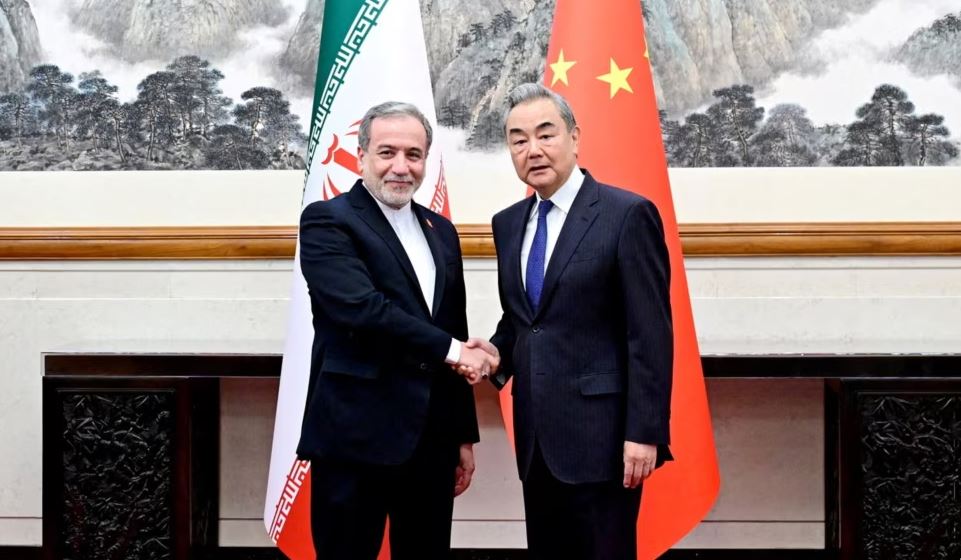 Në prag të takimit Trump–Xi, Kina bën thirrje për armëpushim të menjëhershëm në Iran