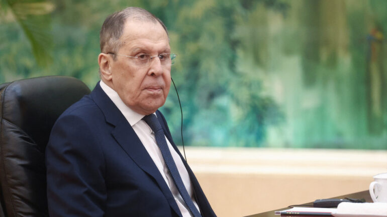 “Fjalët nuk po përkthehen në veprime”, Lavrov: Asgjë nuk po ndodh në marrëdhëniet SHBA-Rusi!