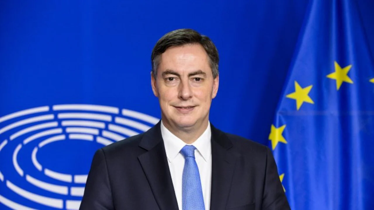 Pas letrës së deputetes Tabaku, kryetari i Komisionit të Jashtëm të PE-së i kërkon Komisionit Europian sqarime për opozitën në Shqipëri