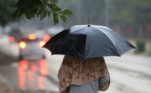 Kushte atmosferike të paqëndrueshme, zonat ku priten reshje shiu!