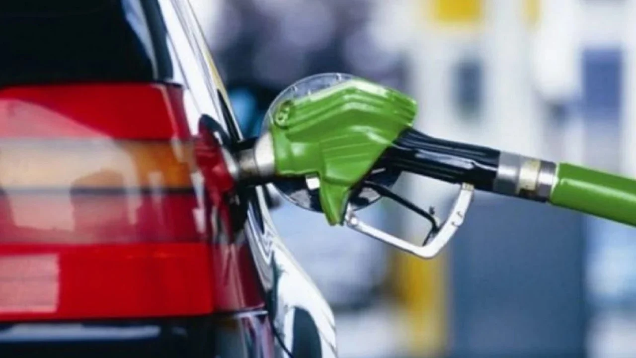 Bordi i Transparencës ndryshon sërish çmimet e karburanteve, ja sa do shiten nafta dhe benzina