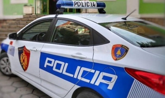Përplasen tre makina në aksin Shkodër-Koplik, humb jetën një person
