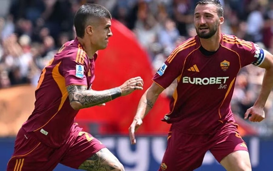 Roma fiton derbin e kryeqytetit, Milan dhe Napoli bëjnë “detyrat” në transfertë, Juventusi humb në shtëpi