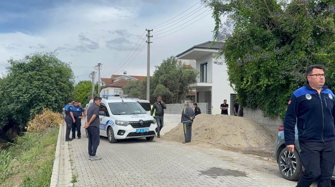 Plagoset me armë në atentat kryetari i bashkisë! Autori ishte i maskuar, i bëri pritë pranë banesës (VIDEO)