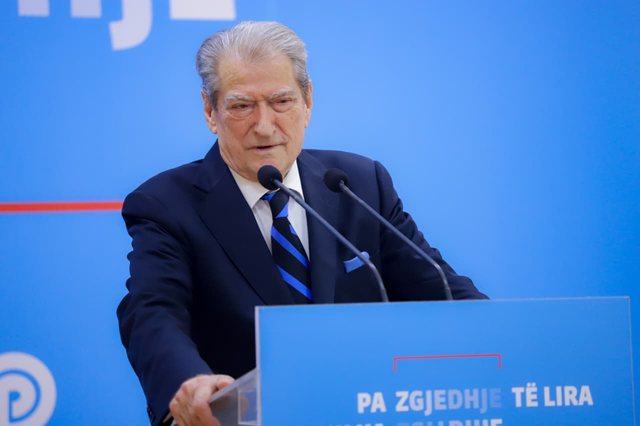 Berisha: Rama e sheh protestën e qytetarëve si Vaterlonë e tij, të largohet dhe të përballet me drejtësinë