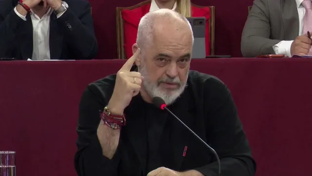 Rrethimi me tela me gjëmba në Zvërnec/ Rama: Është për pajisjet që do studiojnë lagunën