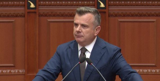 “Gjobaxhi”, Balla replikon me Shehajn: Je një hajdut, i vodhe PD listën e anëtarësisë