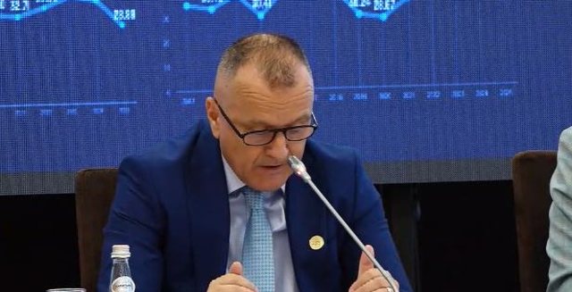 “Klima e polarizuar politike, monopoli dhe korrupsioni në rritje”/ Dhoma Amerikane e Tregtisë liston problemet që vuajnë sot bizneset në Shqipëri