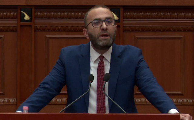 ‘Anuloni koncertin e Kanye West!’ Bardhi përplaset me Blendi Gonxhen: T’i merrni të keqen, eventi na fut në ligën e ndërkombëtarëve