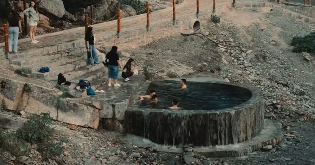 Rama publikon pamjet nga banjat e Bënjës pas lajmeve për përtharjen e tyre: Ejani çdo fundjavë në Përmet
