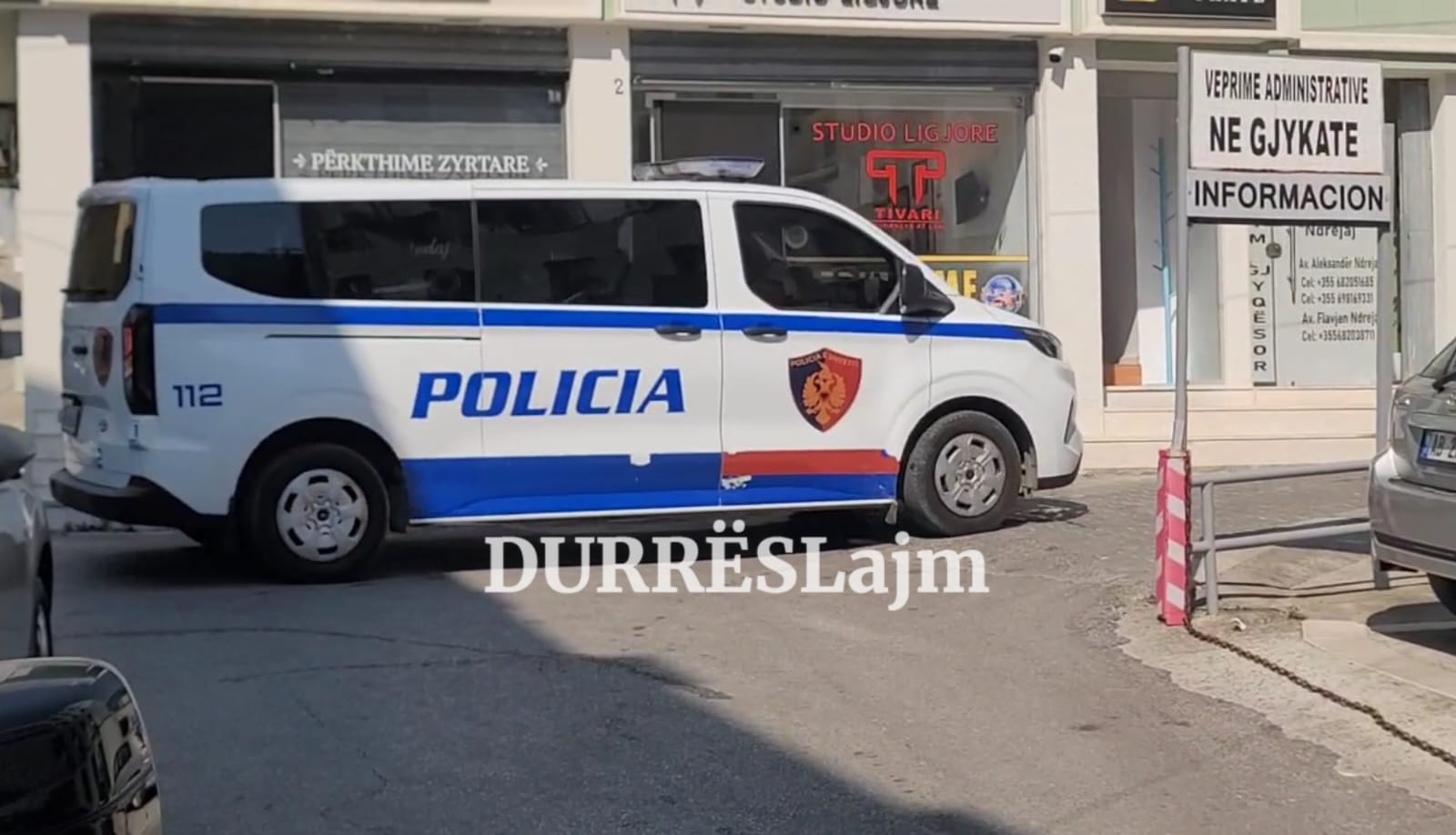 Vrau me thikë fqinjin, gjykata e Durrësit lë në burg 27-vjeçarin (VIDEO)