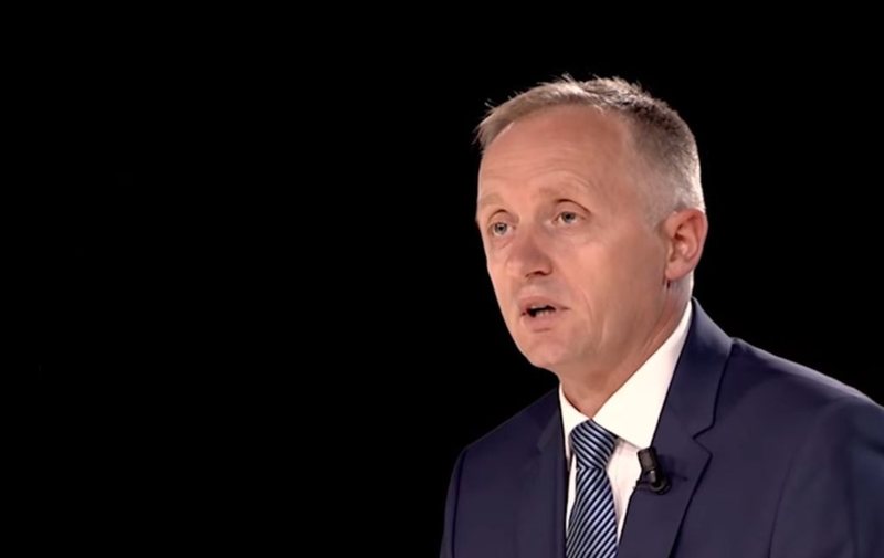 Pse Kryeministri po tall influencerat?!