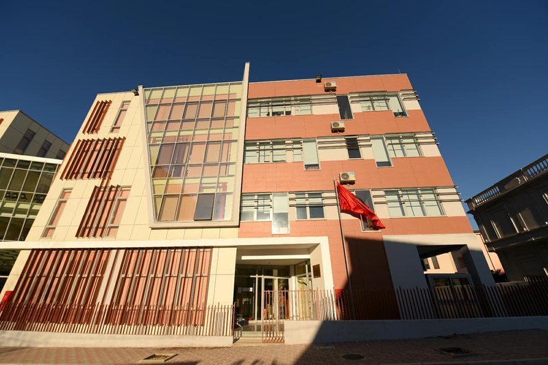 Akuzohen se i morën pasurinë një biznesmeni, lihen në burg tre ish-funksionarë në Elbasan