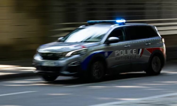 Tjetër viktimë nga vapa në Francë! Nëna po flinte, babai punonte në oborr, 3-vjeçari gjendet i vdekur në makinë