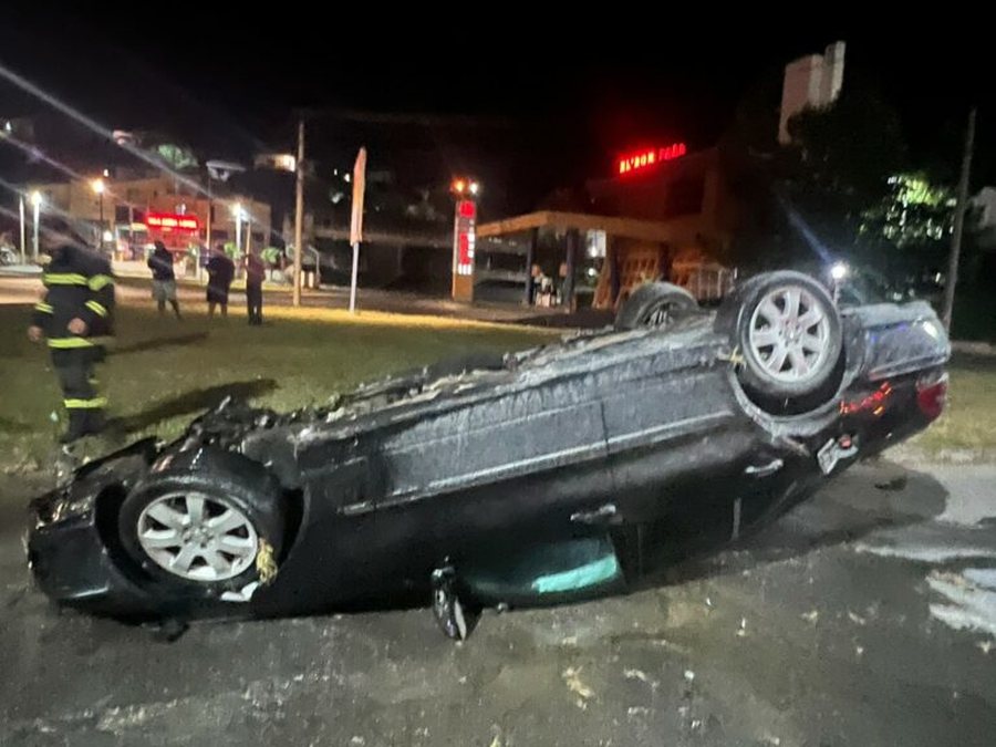 Aksidenti i rëndë në Lushnje/ Ndërron jetë vëllai i zv.ministres së Mjedisit, tentoi t’i largohej policisë, por u përplas nga shpejtësia e lartë