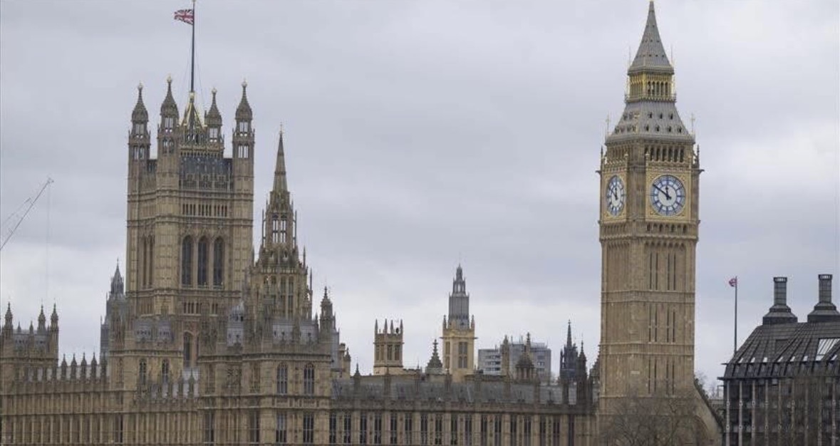 A do ndikojë dorëheqja e Starmer? Britanikët: Kjo nuk e ndryshon drejtimin e politikës së Mbretërisë së Bashkuar