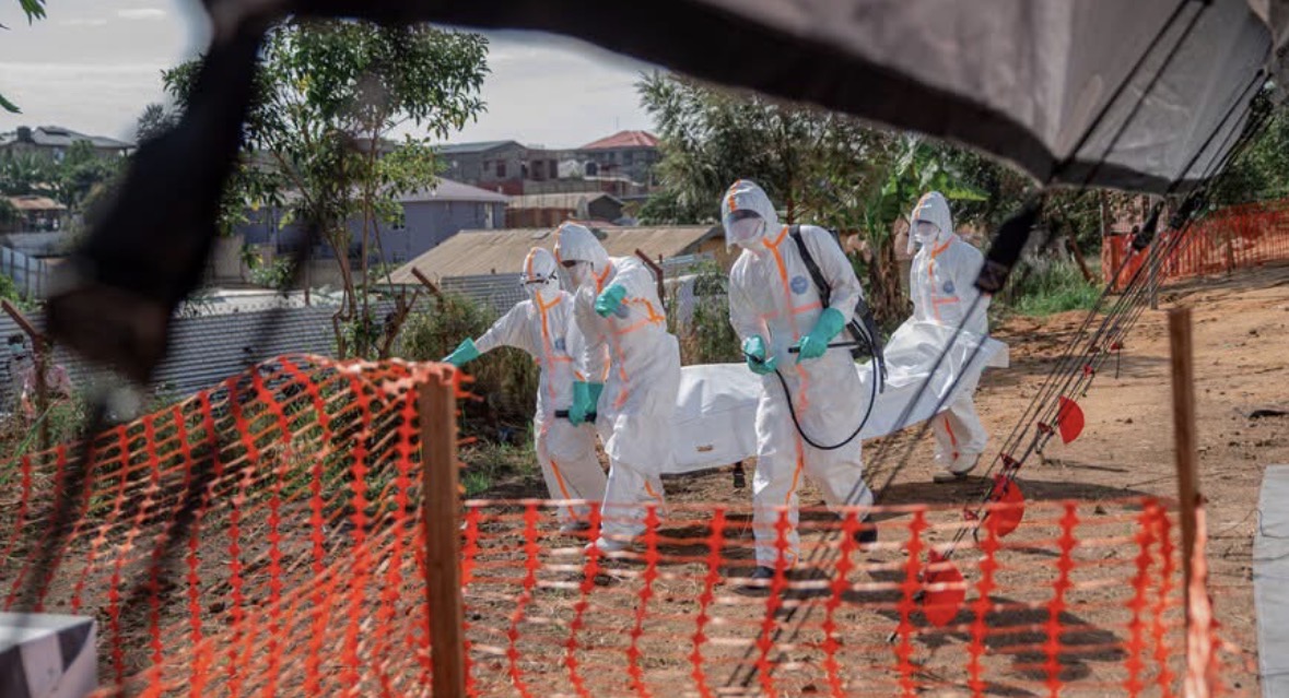 OBSH do nisë provë klinike për trajtime të reja kundër Ebolës në Kongo