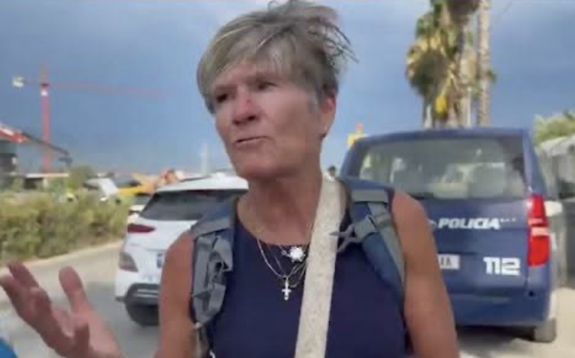 Dëshmia e të mbijetuarës amerikane nga aksidenti tragjik në autostradë: Brenda pak sekondash u gjendëm të përmbysur