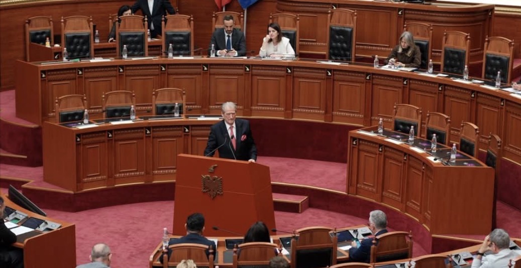 Berisha nga Kuvendi: Partia Demokratike nuk është kundra investimeve të huaja
