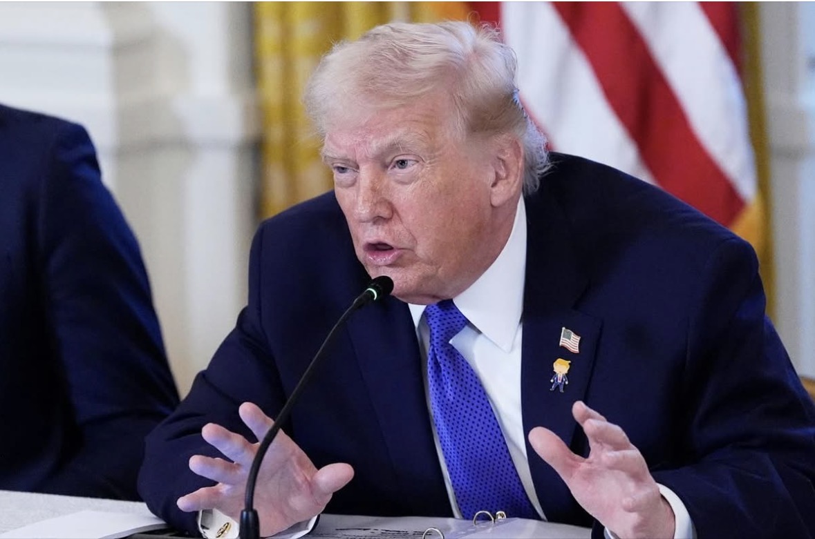 Shtëpia e Bardhë: Trump nënshkroi një urdhër për të promovuar inovacionin dhe sigurinë e avancuar të IA