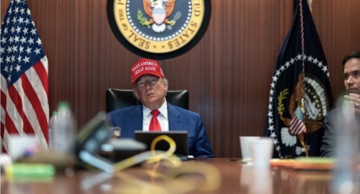 Trump: Rezoluta e Dhomës së Përfaqësuesve për të kufizuar fuqitë e luftës është jopatriotike