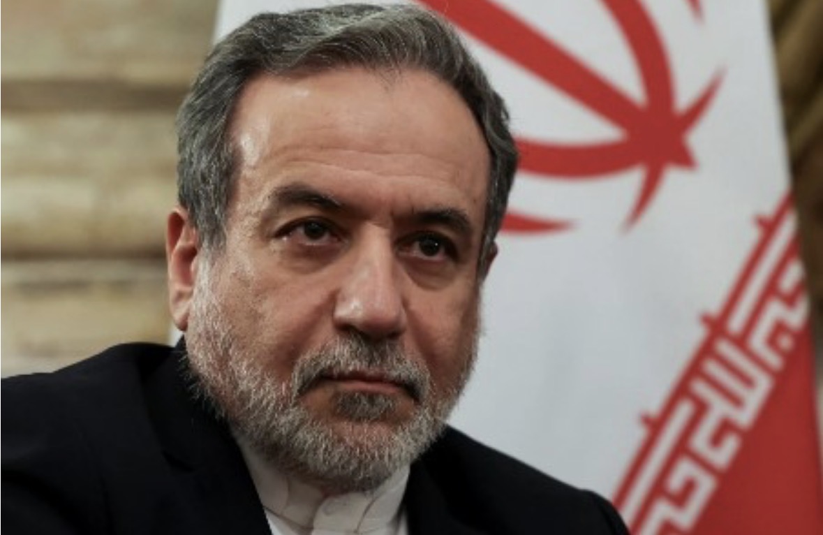 Tensione në Hormuz, Irani paralajmëron forcat e huaja të largohen pas kërcënimeve të SHBA-së për sulm