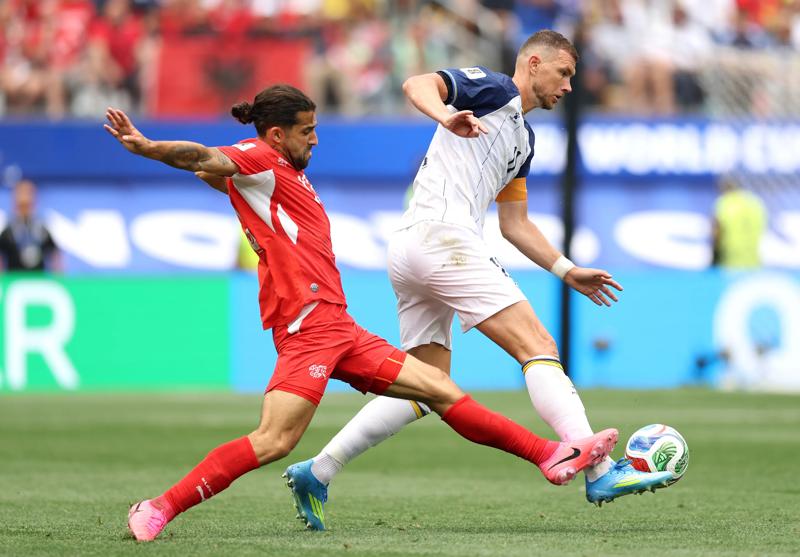 Zvicra fiton ndaj Bosnje-Hercegovinës, Xhaka shënon në Botëror