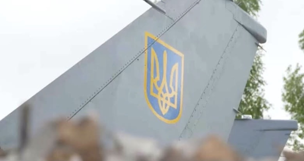 Rrëzohet një bombardues ukrainas në rajonin Khmelnitsky, vriten dy pilotë