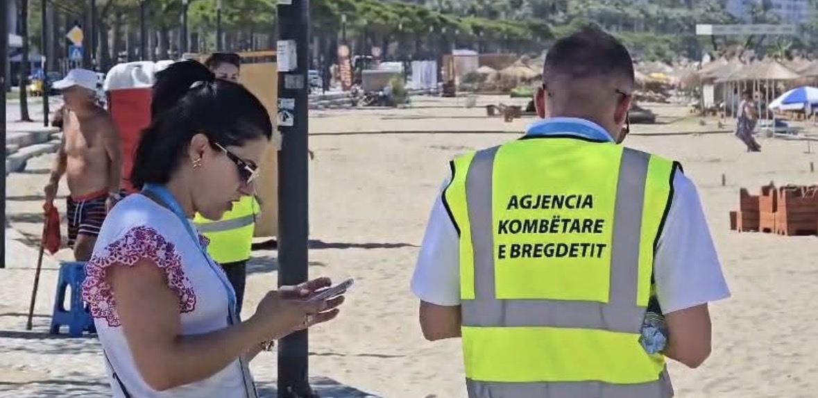 Kontrolle në vijën bregdetare të Vlorës, autoritetet lirojnë plazhet publike për pushuesit