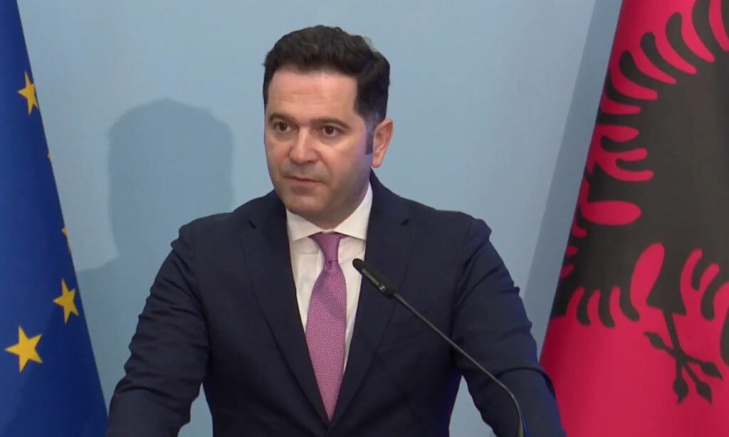 Malaj në konferencë: Xhiroja e bizneseve rritet me 1.4 mld € në vetëm 4 muaj