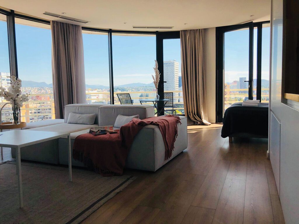 Taksa e re, shkalla 0.2% dyfishon detyrimin për apartamentet; Llogaritjet për 32 zonat në Tiranë