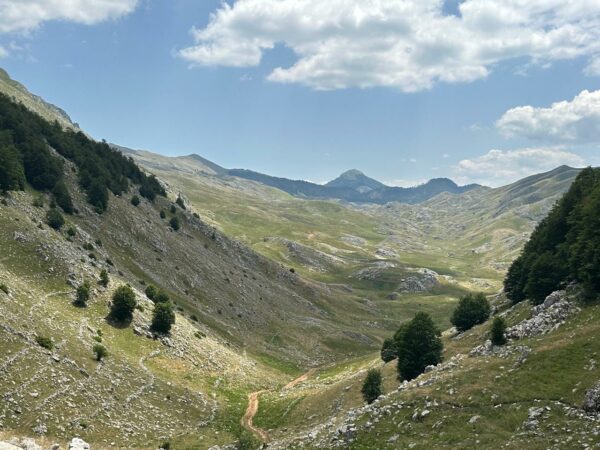 Zhduken dy turistë gjermanë në Librazhd, policia nis operacion kërkimi
