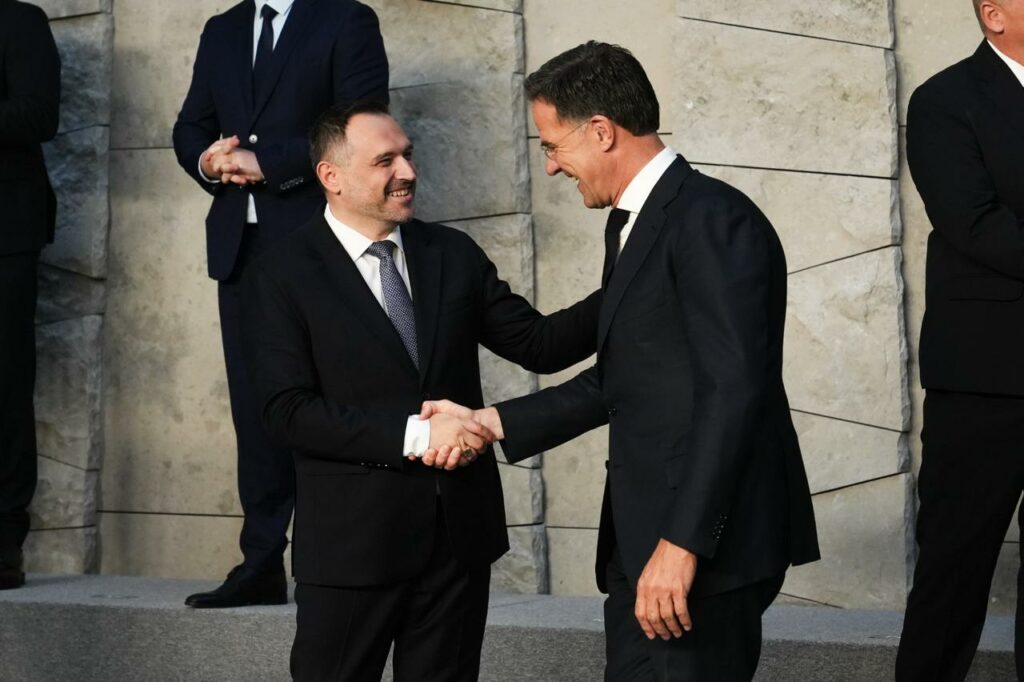 Ministri i Mbrojtjes në Bruksel: Shqipëria, aleate e besueshme në NATO