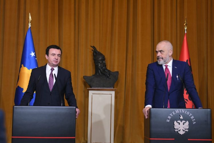 “Na ‘ndan’ Beogradi”/ Kurti flet për Edi Ramën: Kemi marrëdhënie të mira, por…