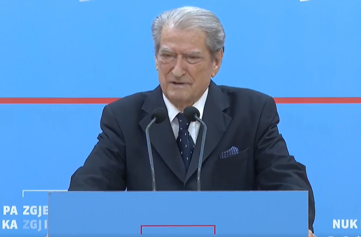 Vrasja e efektivit Enea Mekolli, Berisha: Vrasësi i tij gjoja në kërkim, por merrte fonde shtetërore si fermer