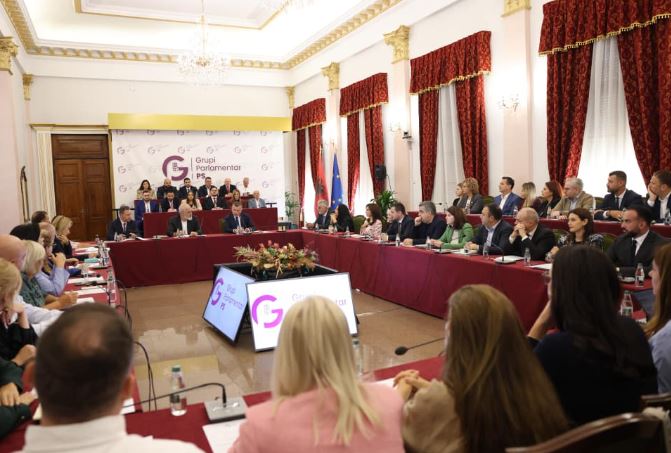 Rama mban të shtunën mbledhjen e zgjeruar të Grupit Parlamentar të PS-së