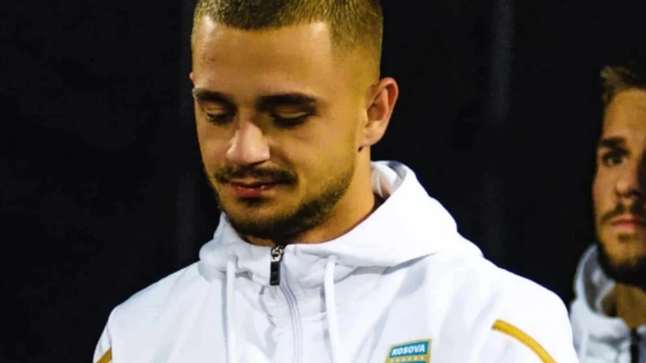 U rrit në Kosovë dhe kaloi tek Elbasani një vit më parë/ Kush ishte Fatjon Bunjaku, talenti 22-vjeçar që humbi jetën pas aksidentit tragjik