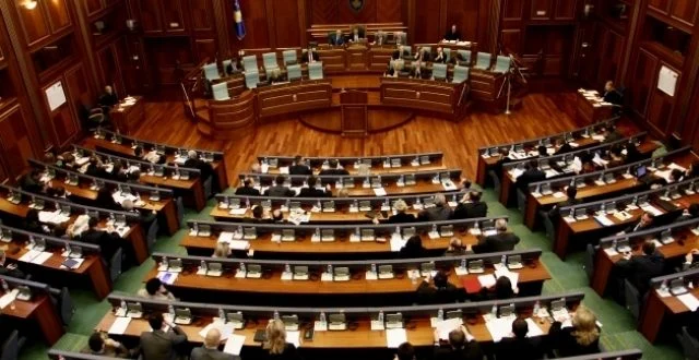 Kosova voton sot/ Zgjedhjet e treta parlamentare brenda 16 muajsh
